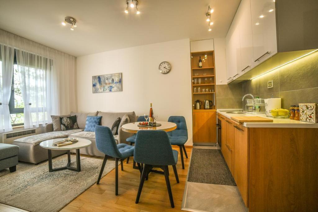 Ferienwohnung Apartman Silver Lux Zlatibor Exterior foto